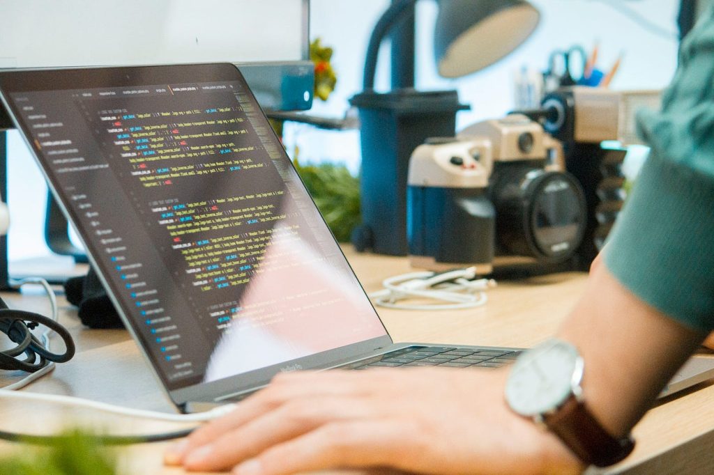 Programming Artist Beyond the Code: The Art, Science, and Philosophy of Programming